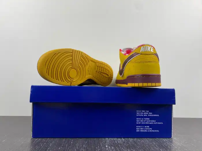 Nike SB Dunk Low Yellow Lobster 313170-137566 0129