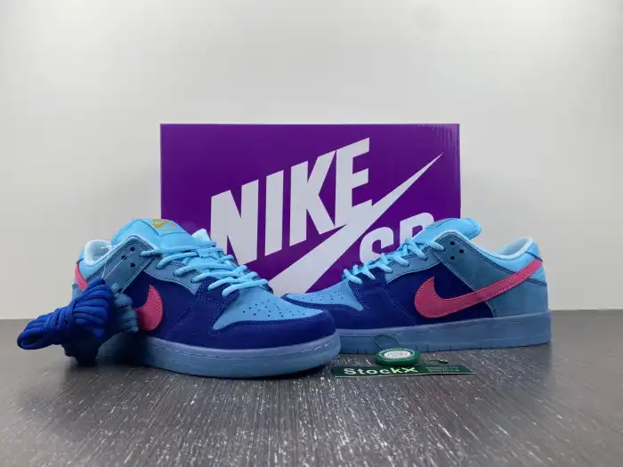 Nike SB Dunk Low Run The Jewels DO9404-400 0123