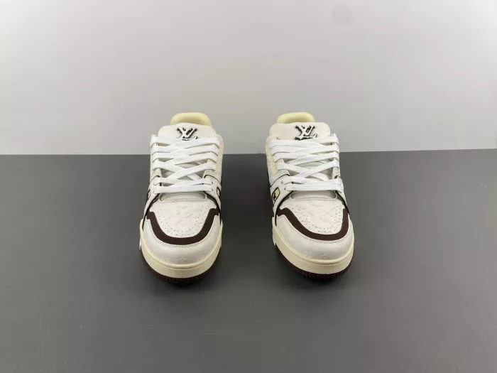 LV TRAINER SNEAKER 24052406 0118