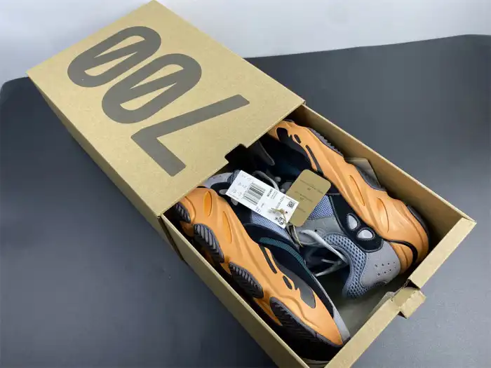 Adidas Yeezy Boost 700 V2 Sun GW0296 0126