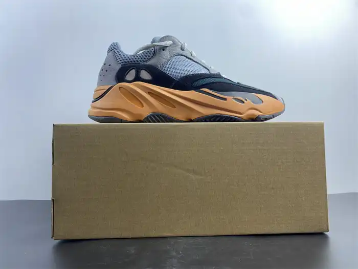 Adidas Yeezy Boost 700 V2 Sun GW0296 0126