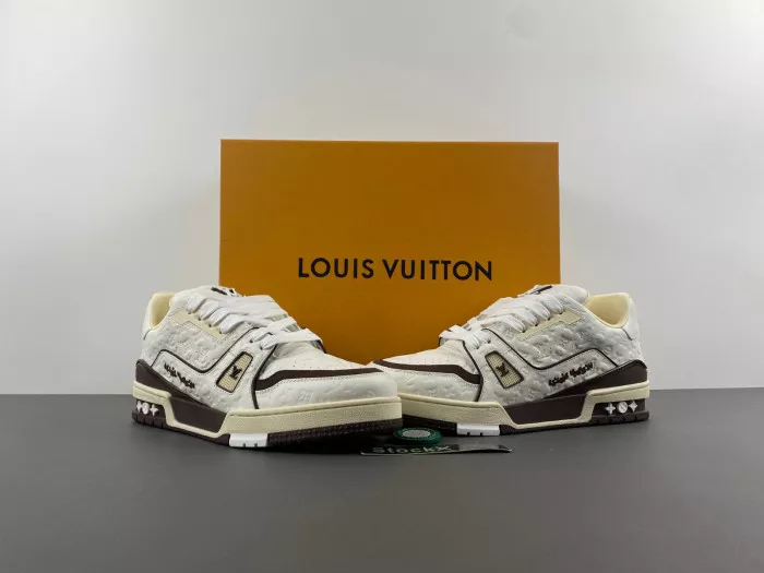 LV TRAINER SNEAKER 24052406 0118