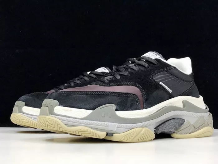 BLCG Triple S Black Burgundy 514008 W09S1 1058 0114