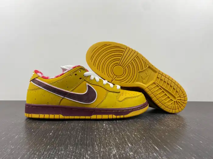 Nike SB Dunk Low Yellow Lobster 313170-137566 0129