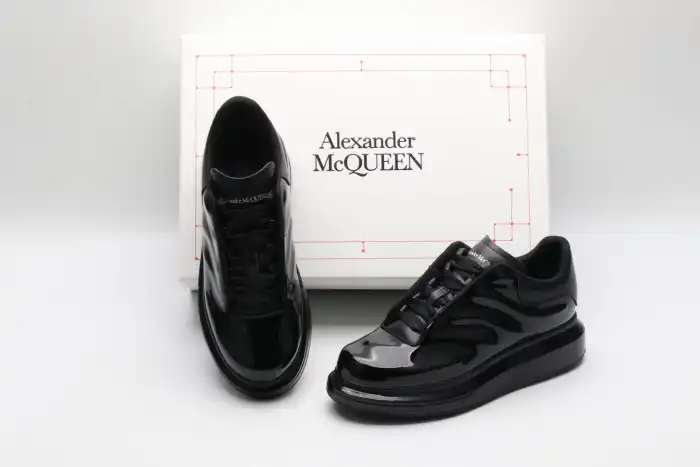 MQ SNEAKERS 0122