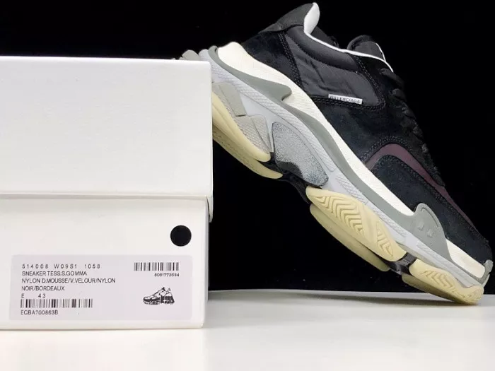 BLCG Triple S Black Burgundy 514008 W09S1 1058 0114