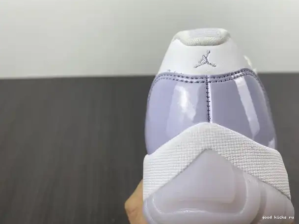 Air Violet WMNS Jordan 11 Low AH7860-101 Pure 0212