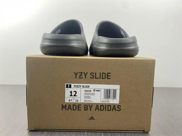 Adidas Yeezy Slide Onyx HQ6448 0205