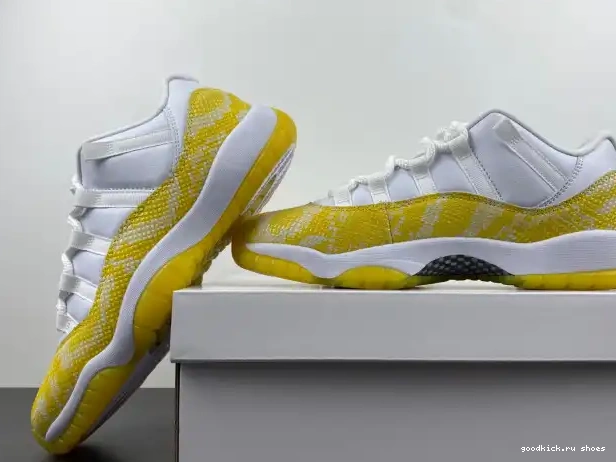 WMNS Low AH7860-107 Snakeskin Yellow Jordan Air 11 0215