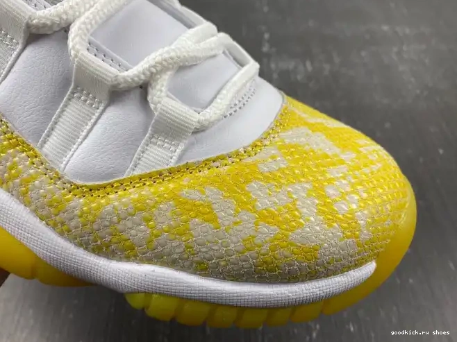 WMNS Low AH7860-107 Snakeskin Yellow Jordan Air 11 0215