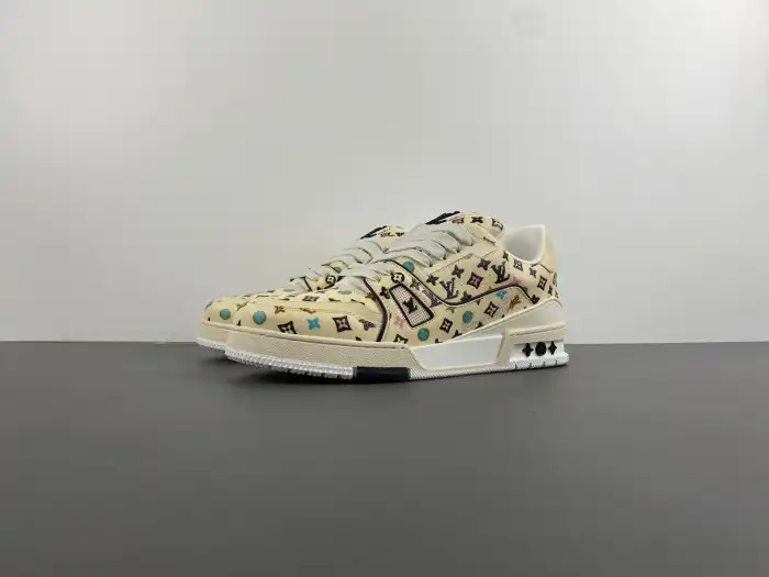 LV TRAINER SNEAKER 24072201 0202