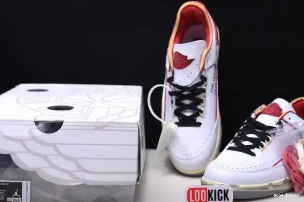 Retro Low DJ4375-106 Off-White 2 SP Jordan White Red 0210