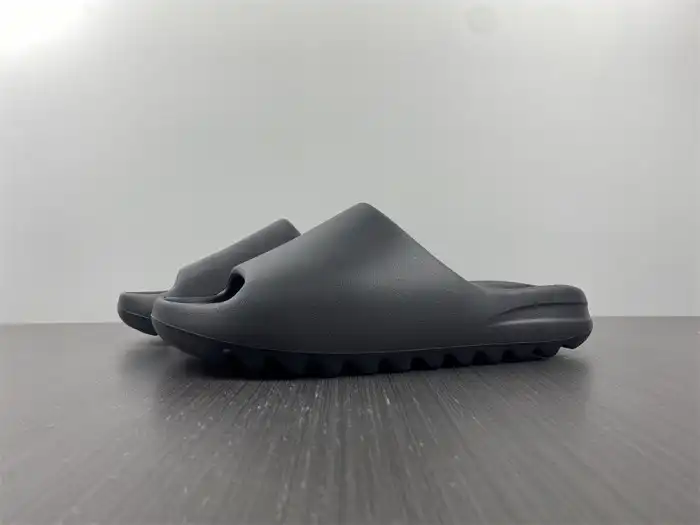 Adidas Yeezy Slide Onyx HQ6448 0205