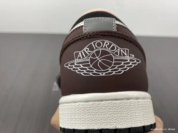 1 Air Jordan Mocha Low DC6991-200 0221