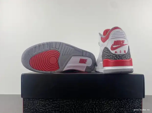 OG Jordan DN3707-160 3 Red Air Fire 0207