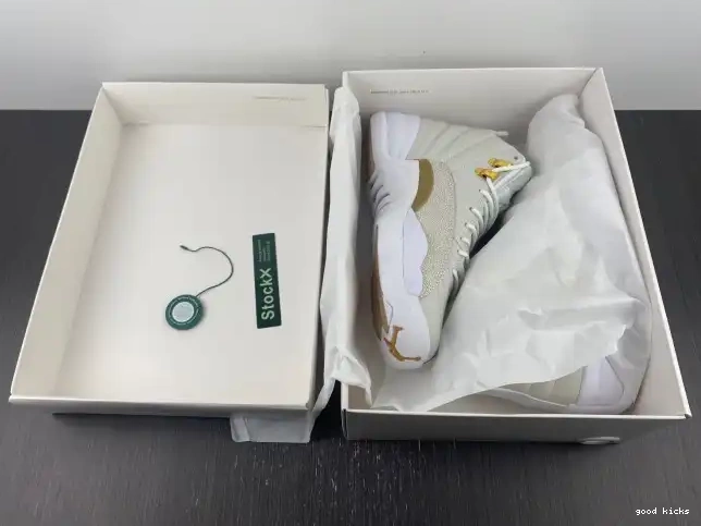 Jordan White 12 873864-102 OVO Retro 0225