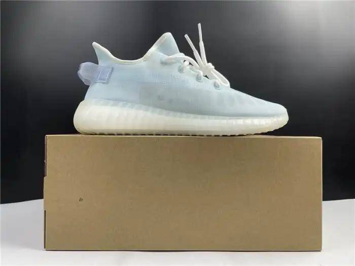 Adidas Yeezy Boost 350 V2 Mono Ice GW2869 0204