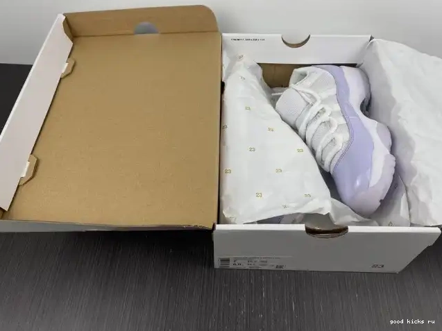 Air Violet WMNS Jordan 11 Low AH7860-101 Pure 0212