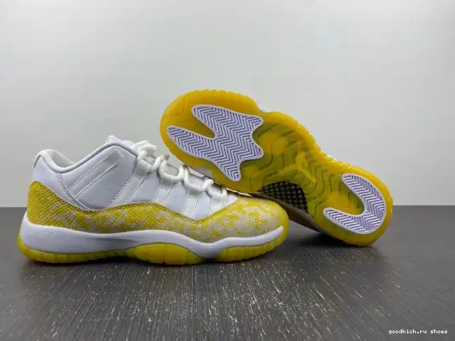 WMNS Low AH7860-107 Snakeskin Yellow Jordan Air 11 0215