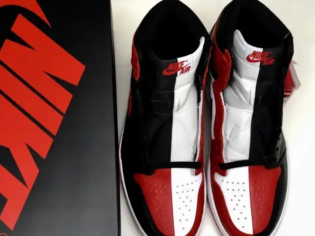 Air High OG 861428-061 Retro Jordan 1 To Homage Home 0317