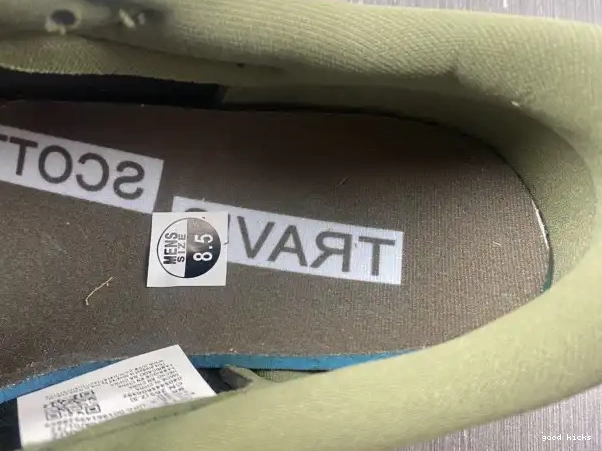 DM7866-002 OLIVE' X 1 AIR TRAVIS OG SP JORDAN LOW 'BLACK SCOTT 0319