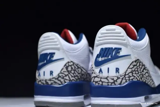 First Jordan Air Retro True 3 Nike Look Blue Air 854262-106 0316